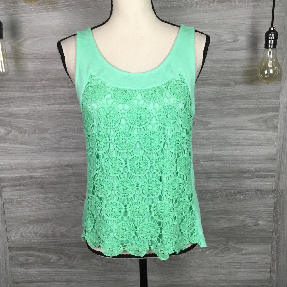 Ann Taylor Lace Pattern Front Tank Top Size Small